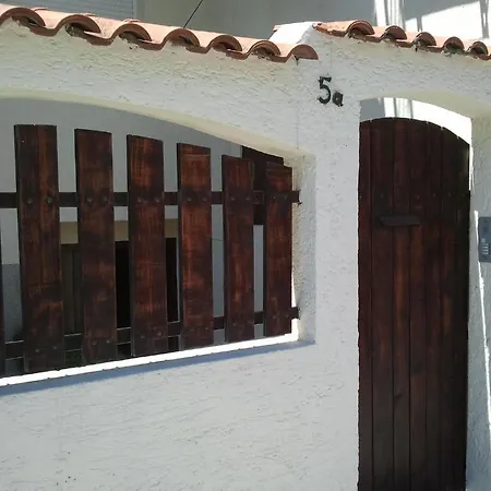 Agape Downtown Guest house