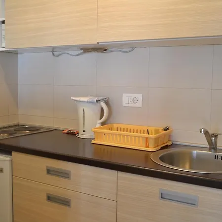 Agape Downtown 3*