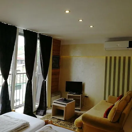 Agape Downtown Guest house 3*