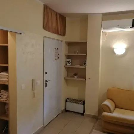 Agape Downtown Guest house 3*